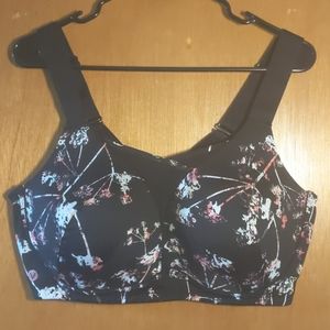 Wire free lightly padded bra